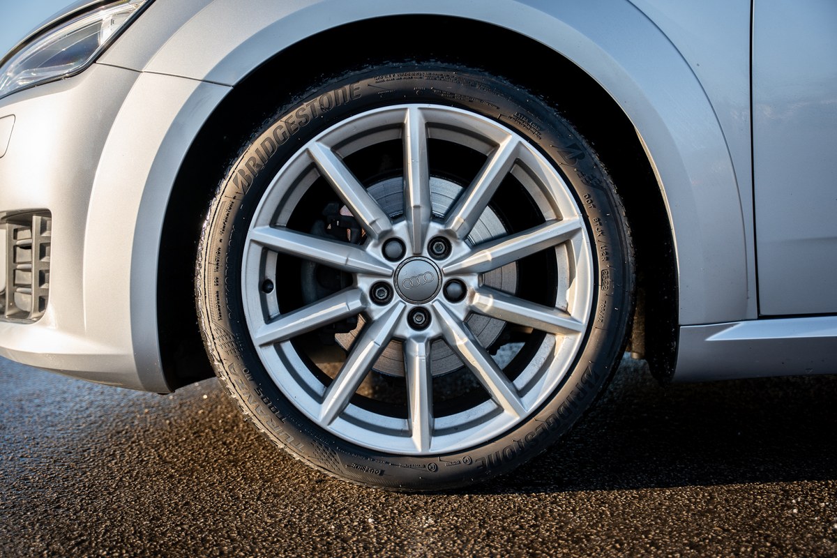 
								2016 Audi TT 2.0 TFSI full									