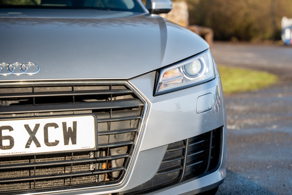 
								2016 Audi TT 2.0 TFSI full									