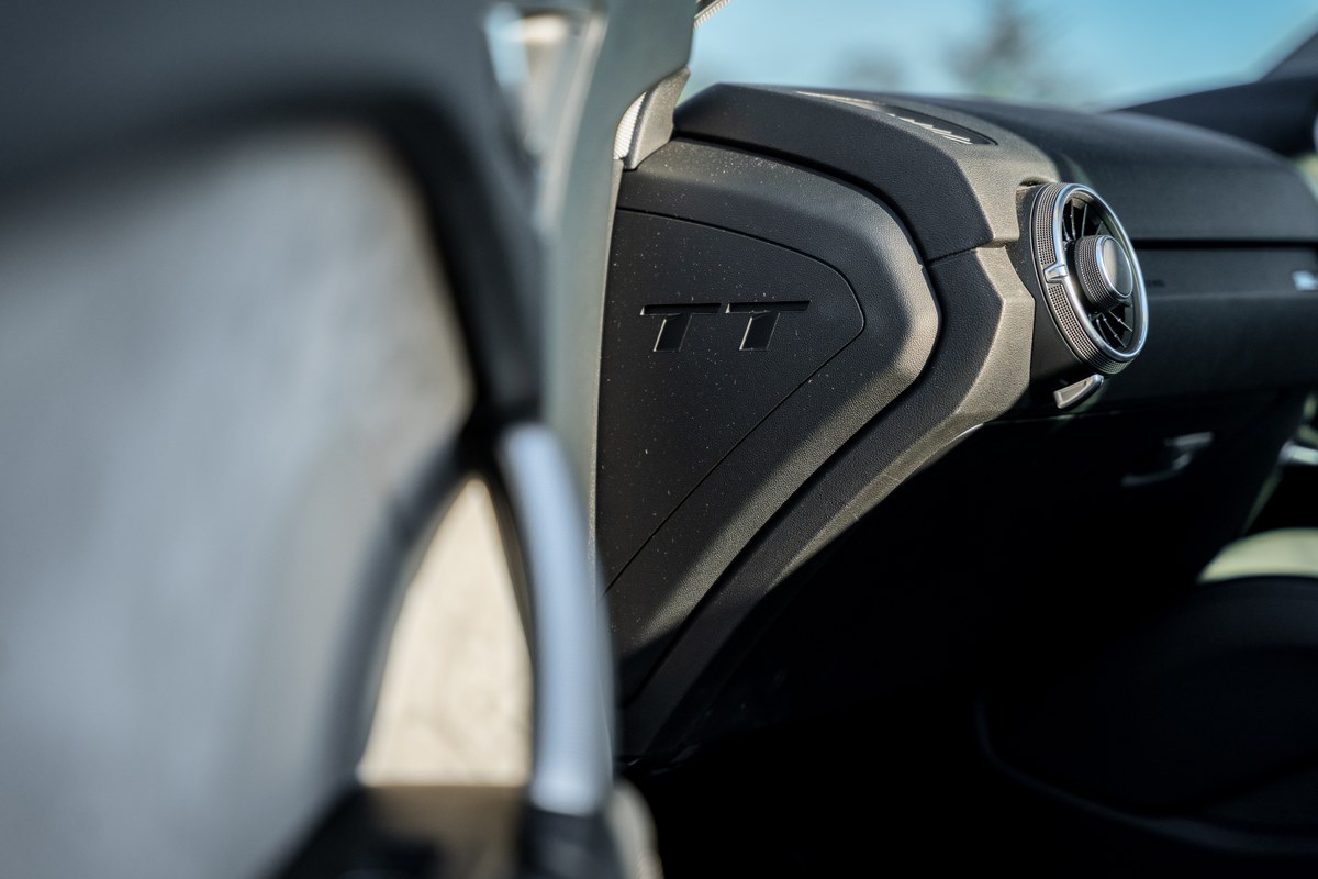 
								2016 Audi TT 2.0 TFSI full									