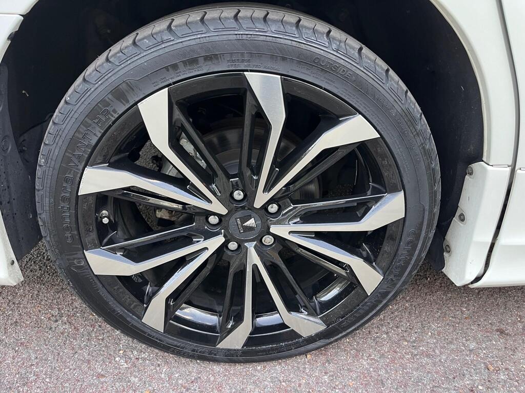 
								2021 Toyota Alphard 2.5 HYBRID EXECUTIVE LOUNGE TWINSUNROOF full									