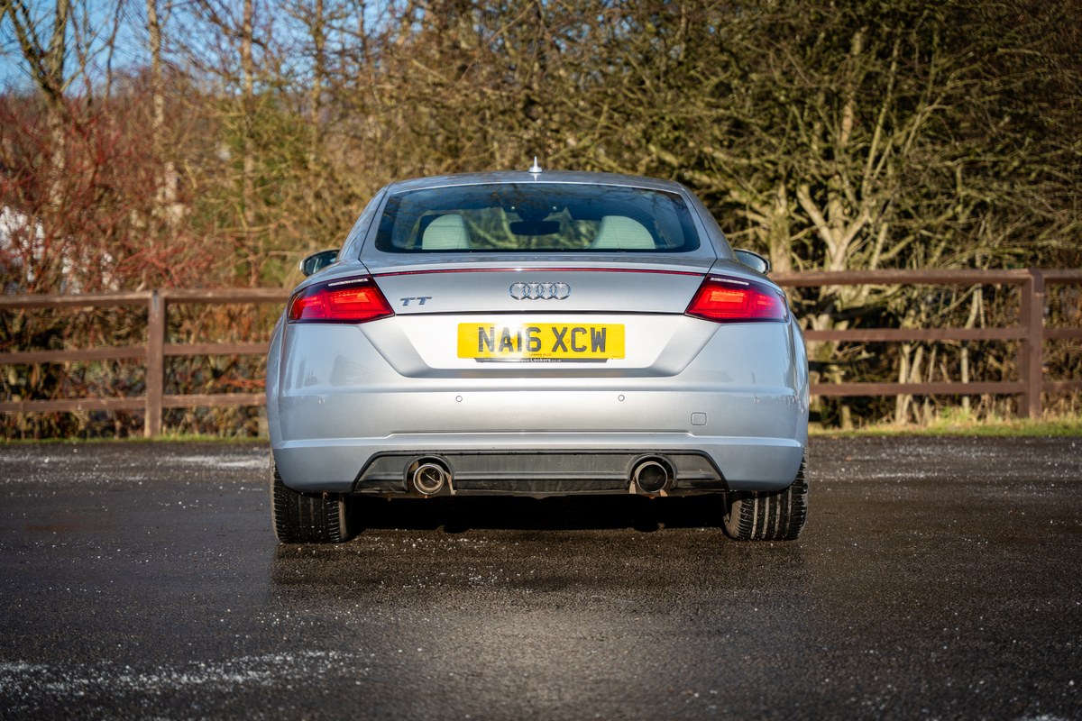 
								2016 Audi TT 2.0 TFSI full									