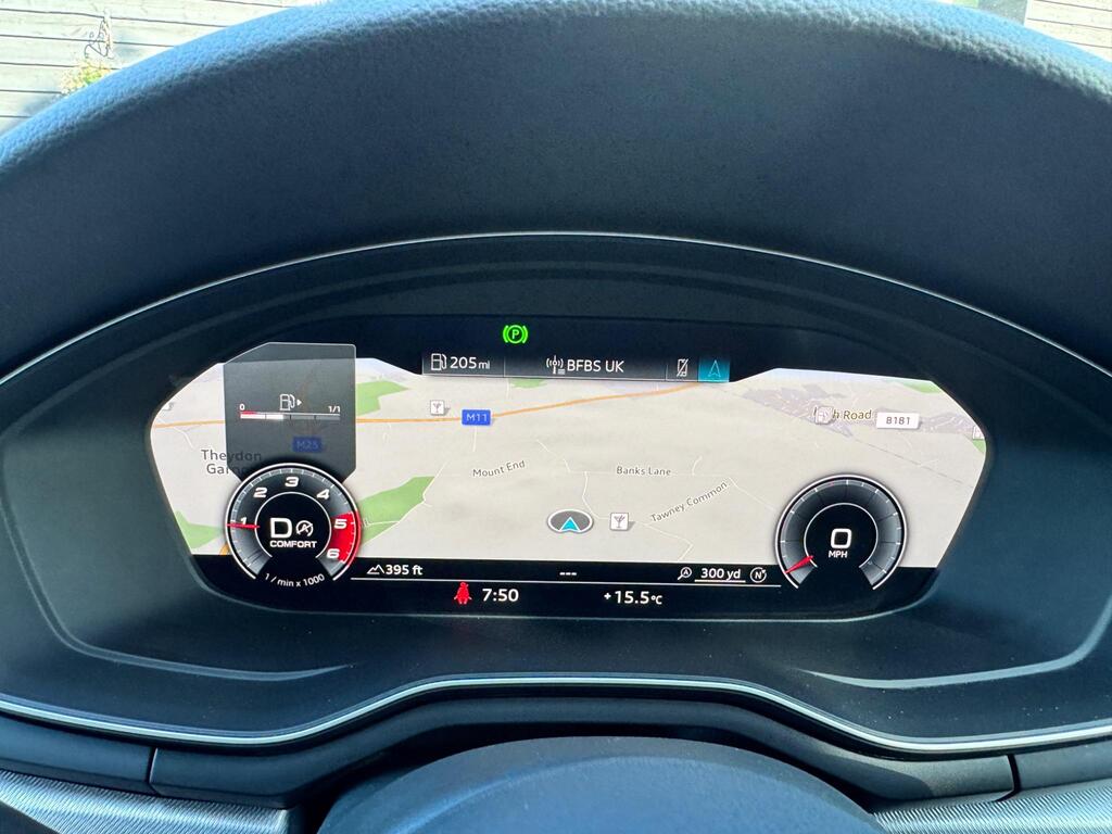 
								2020 Audi A4 Avant 2.0 TDI 35 Sport S Tronic full									