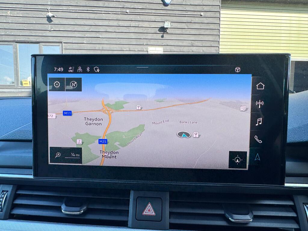 
								2020 Audi A4 Avant 2.0 TDI 35 Sport S Tronic full									