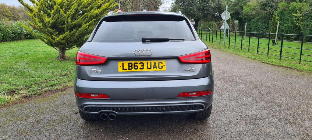 
								2014 Audi Q3 Automatic Petrol full									