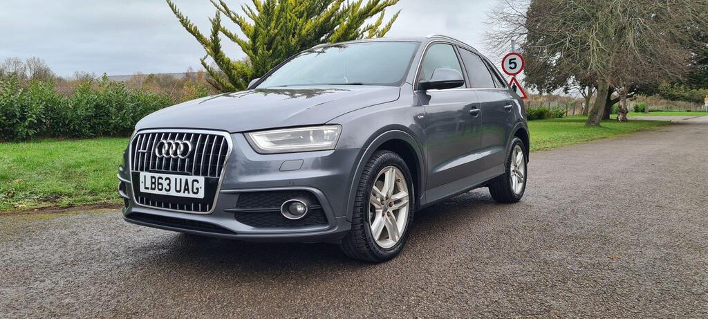
								2014 Audi Q3 Automatic Petrol full									