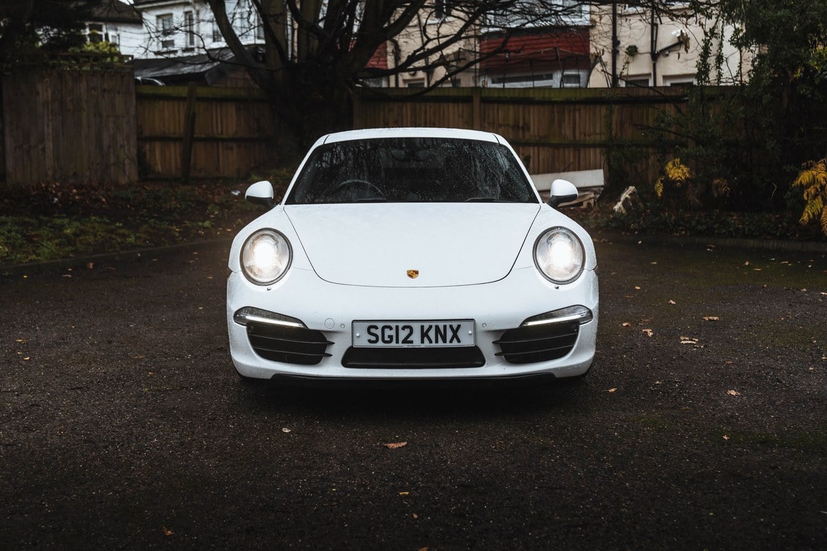 
								2012 Porsche 911.1 Carrera S 991 full									