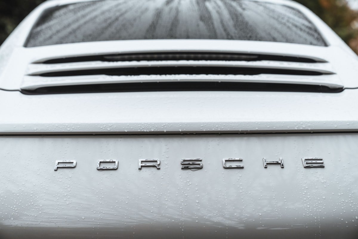 
								2012 Porsche 911.1 Carrera S 991 full									