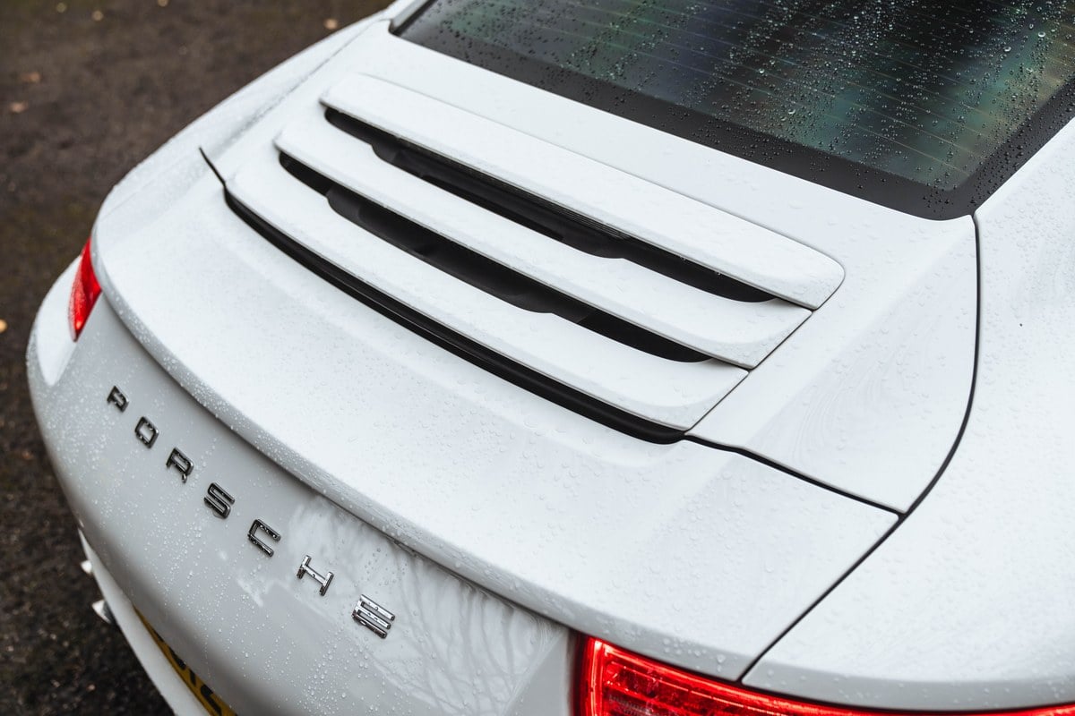 
								2012 Porsche 911.1 Carrera S 991 full									