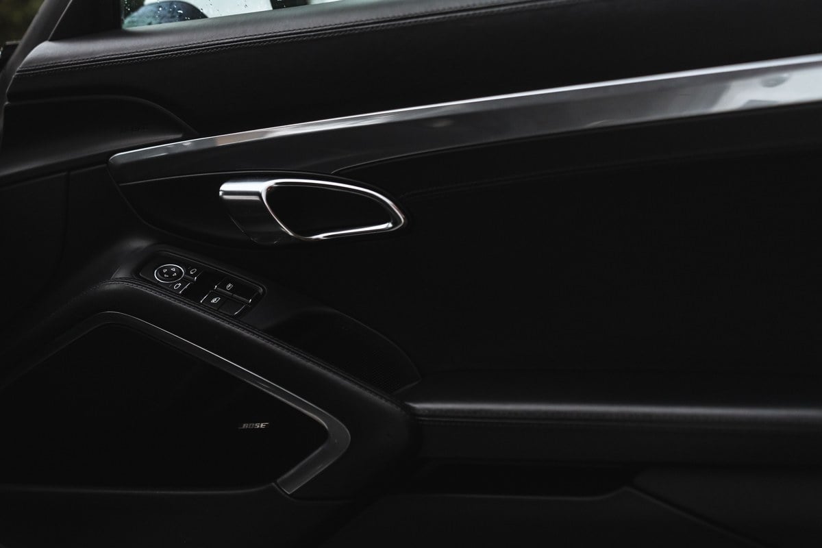 
								2012 Porsche 911.1 Carrera S 991 full									