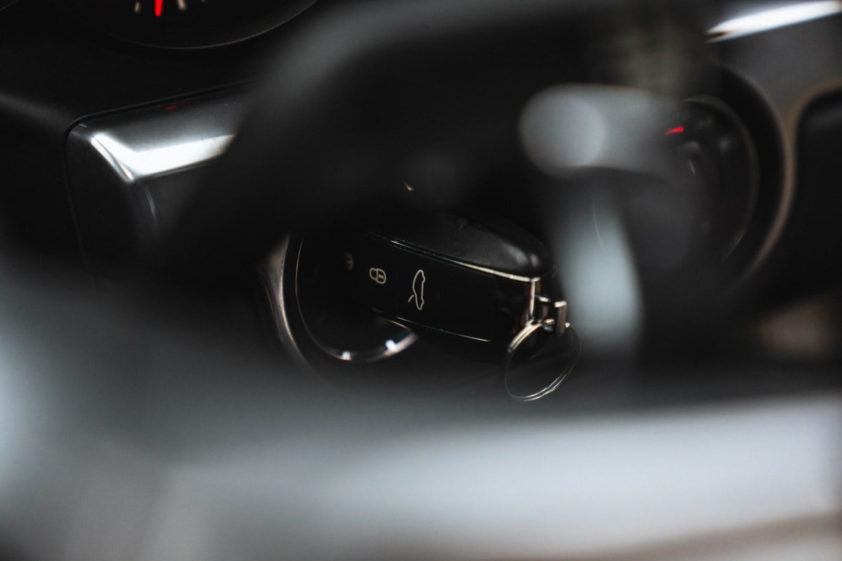 
								2012 Porsche 911.1 Carrera S 991 full									