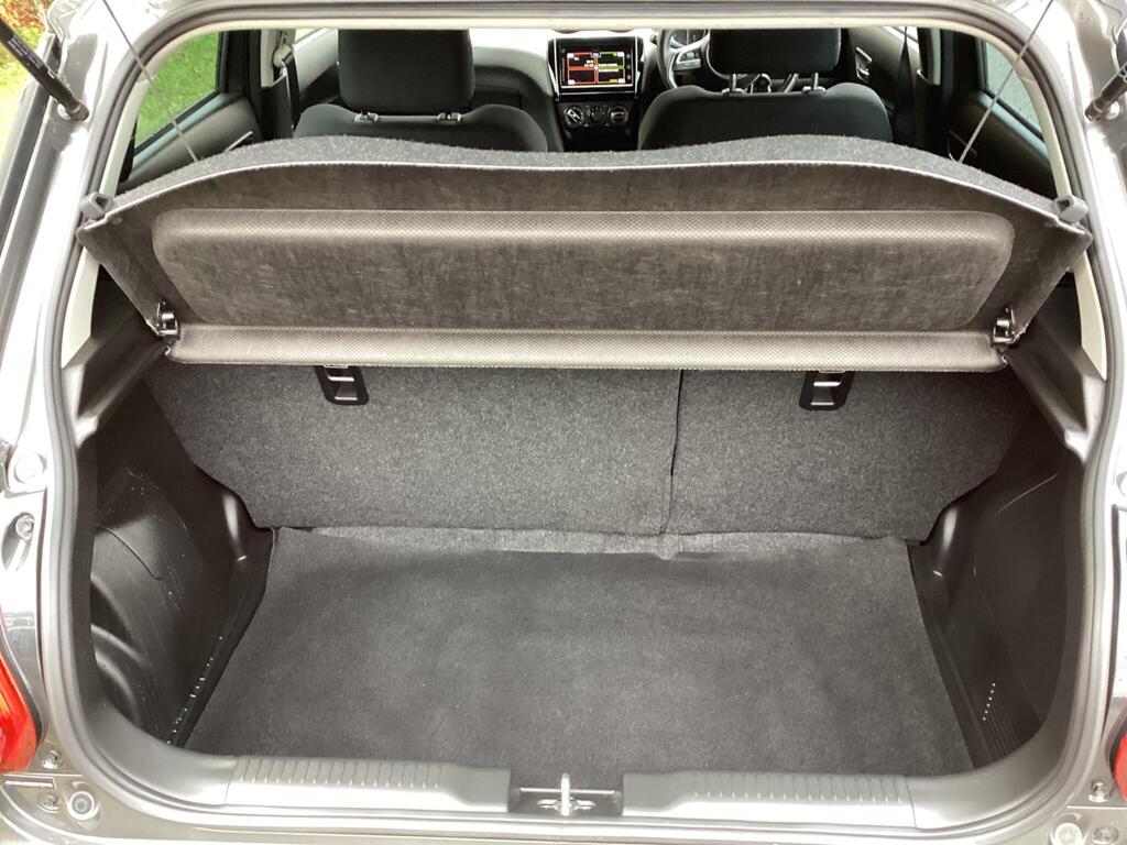 
								2023 Suzuki Swift 1.2 Dualjet MHEV SZ-L full									