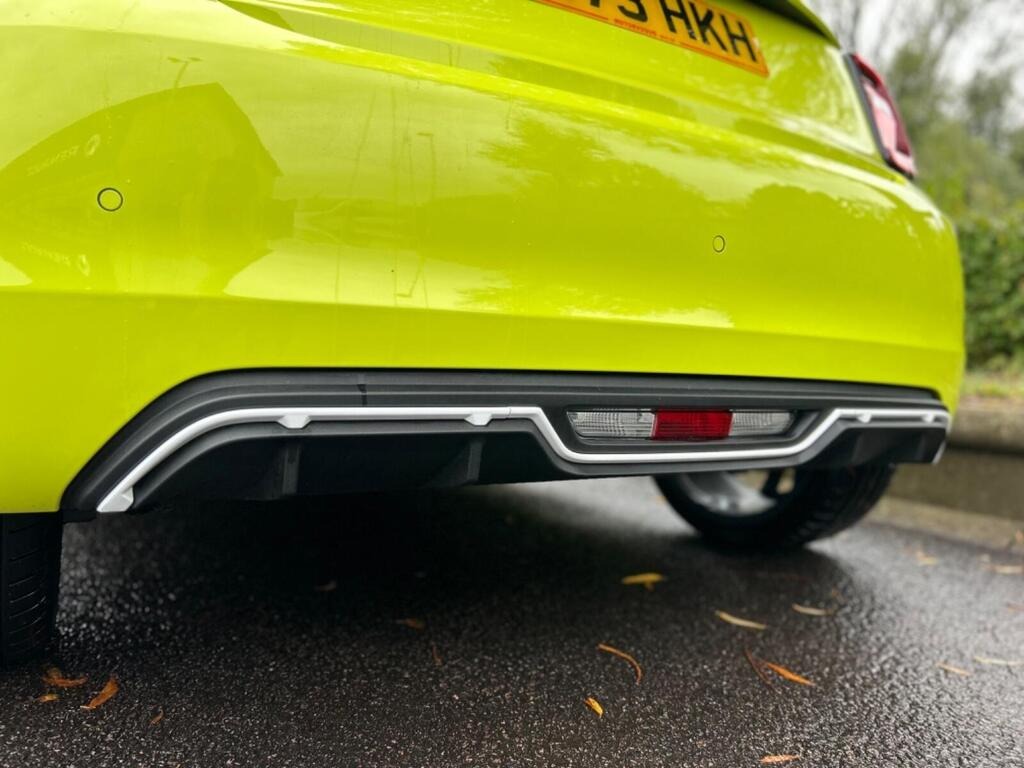 
								2025 Abarth 500 114kW Turismo 42.2kWh full									