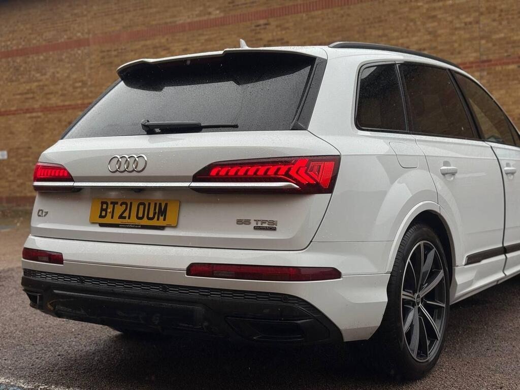 
								2021 Audi Q7 3.0 TFSI V6 55 Black Edition Tiptronic quattro full									