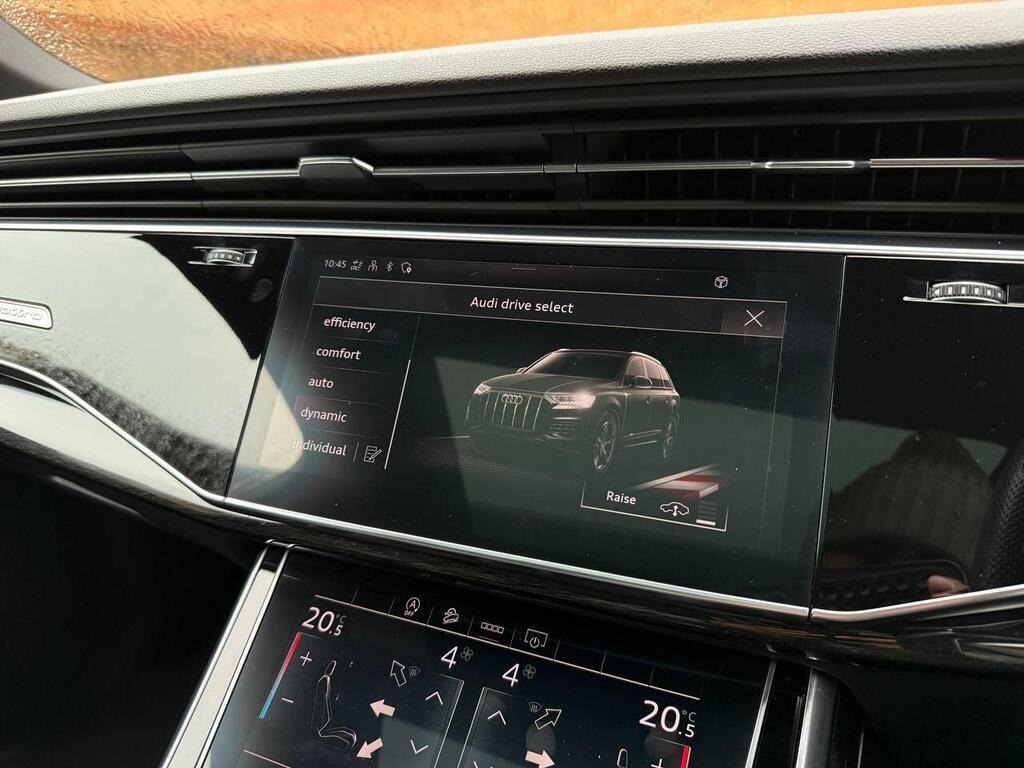 
								2021 Audi Q7 3.0 TFSI V6 55 Black Edition Tiptronic quattro full									