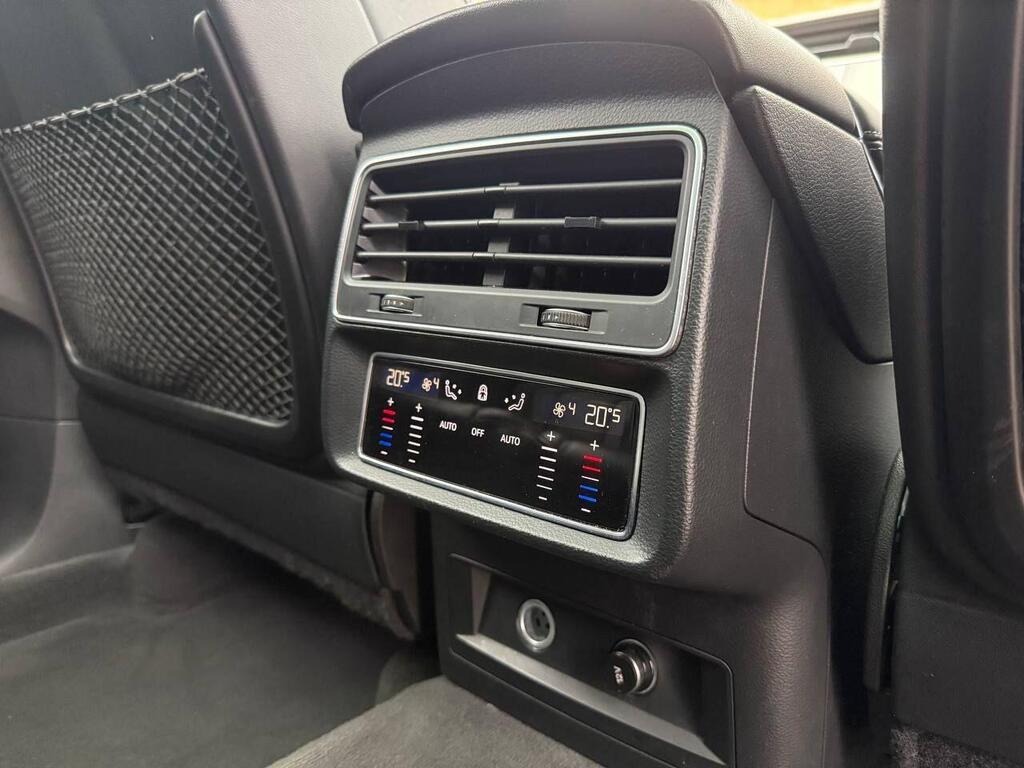 
								2021 Audi Q7 3.0 TFSI V6 55 Black Edition Tiptronic quattro full									