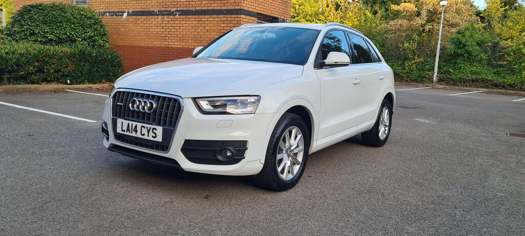 
								2014 Audi Q3 White full									