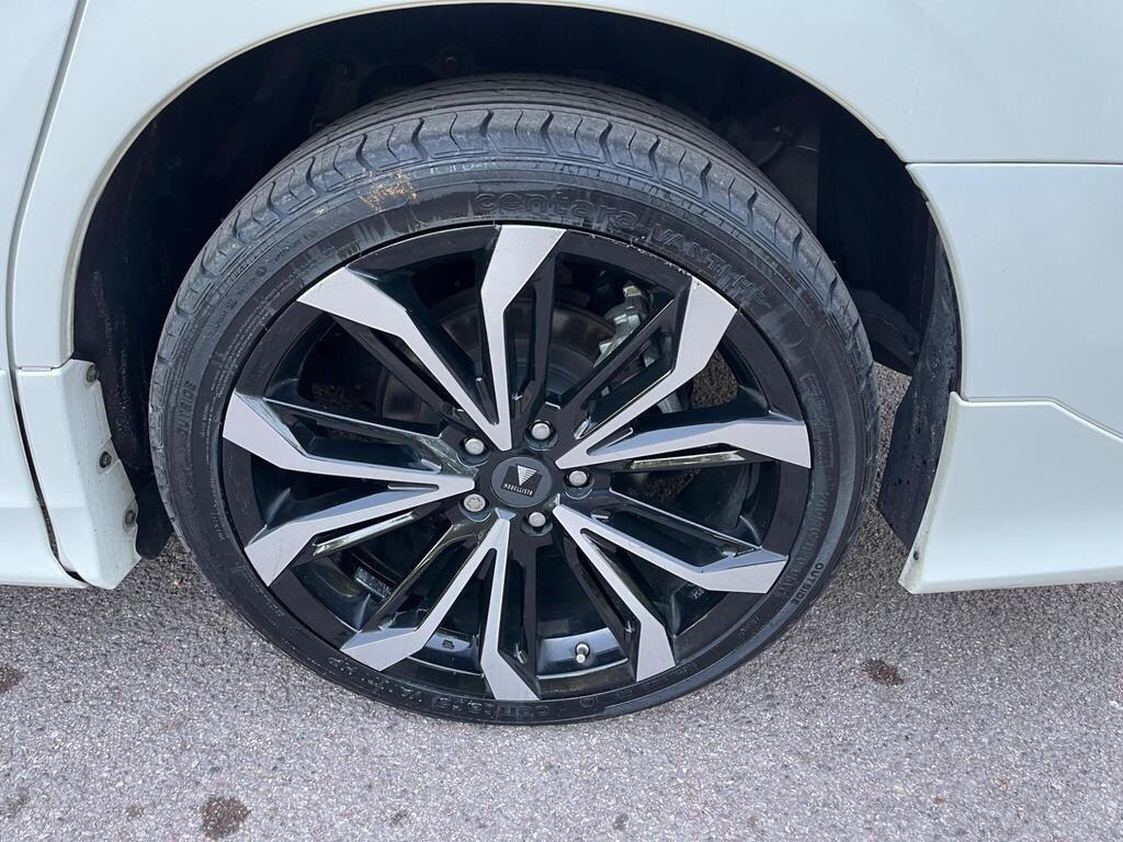 
								2021 Toyota Alphard 2.5 HYBRID EXECUTIVE LOUNGE TWINSUNROOF full									