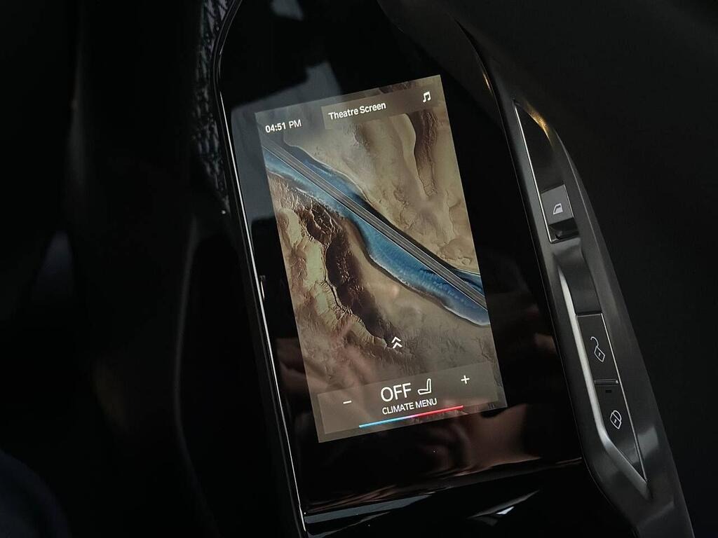 
								2023 BMW 7 Series 3.0 750e 22.1kWh M Sport Auto xDrive full									