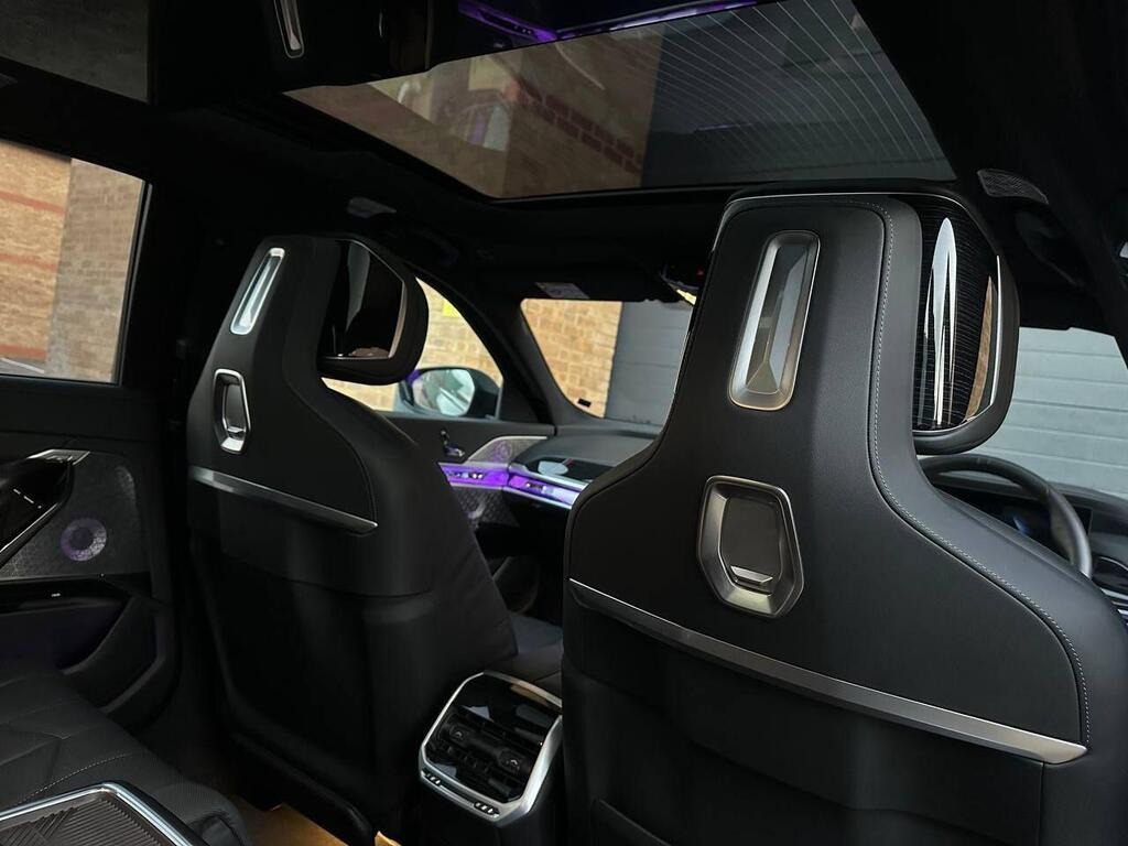 
								2023 BMW 7 Series 3.0 750e 22.1kWh M Sport Auto xDrive full									