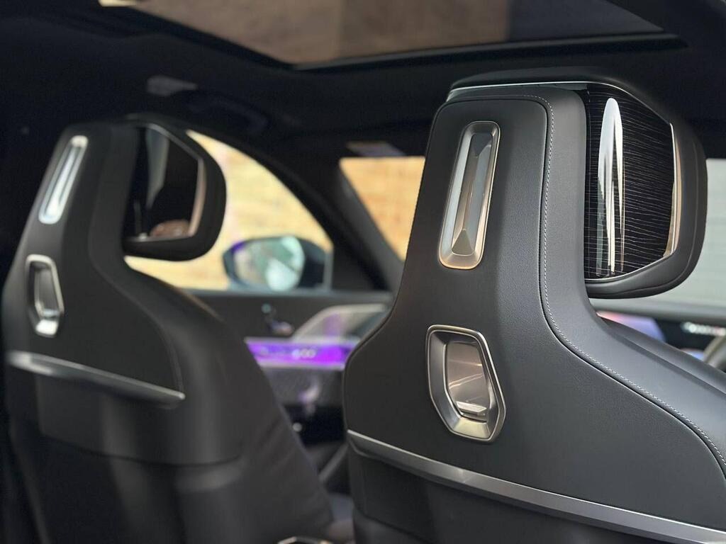 
								2023 BMW 7 Series 3.0 750e 22.1kWh M Sport Auto xDrive full									