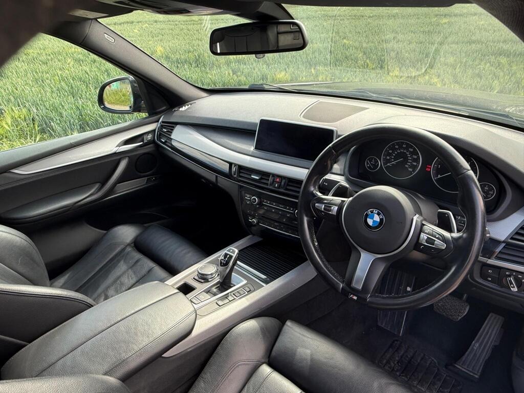 
								2015 BMW X5 3.0 40d M Sport full									