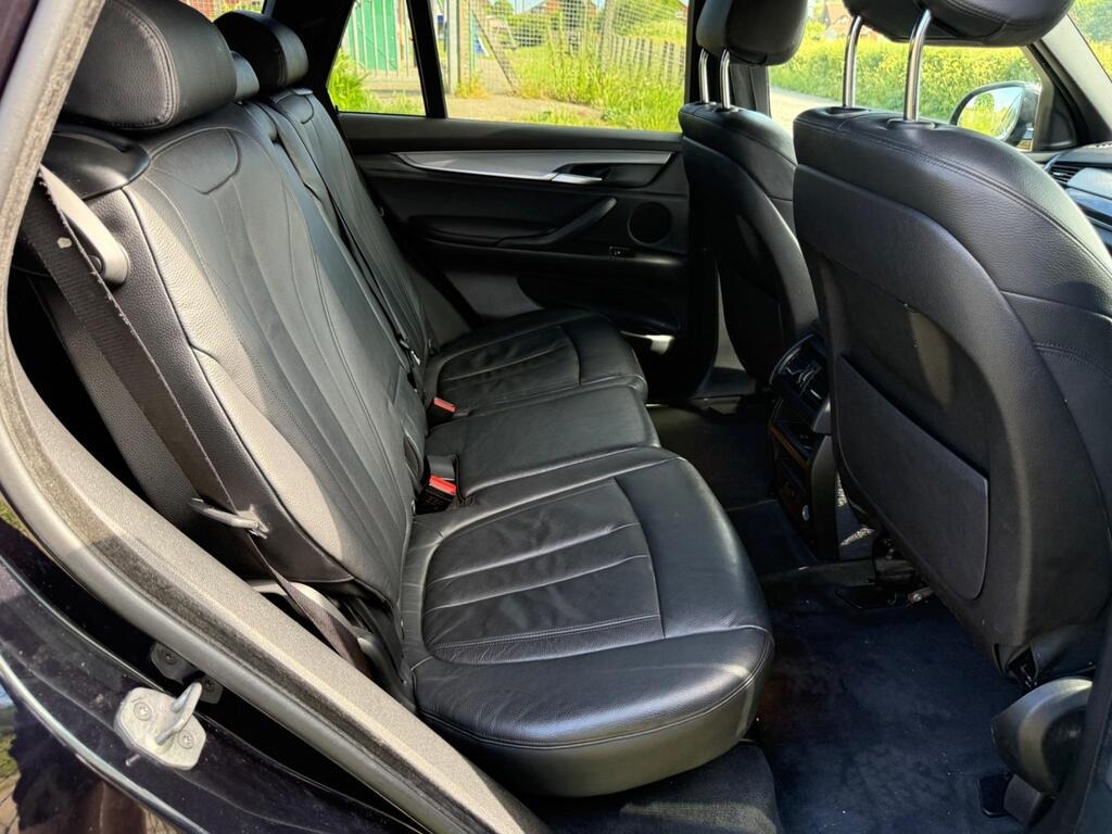 
								2015 BMW X5 3.0 40d M Sport full									