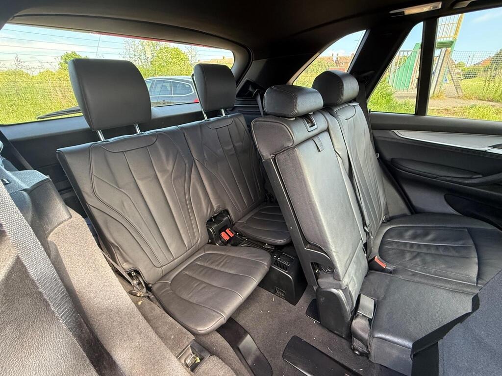 
								2015 BMW X5 3.0 40d M Sport full									