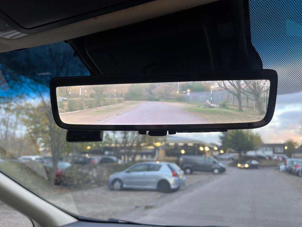 
								2021 Toyota Alphard 2.5 HYBRID EXECUTIVE LOUNGE TWINSUNROOF full									