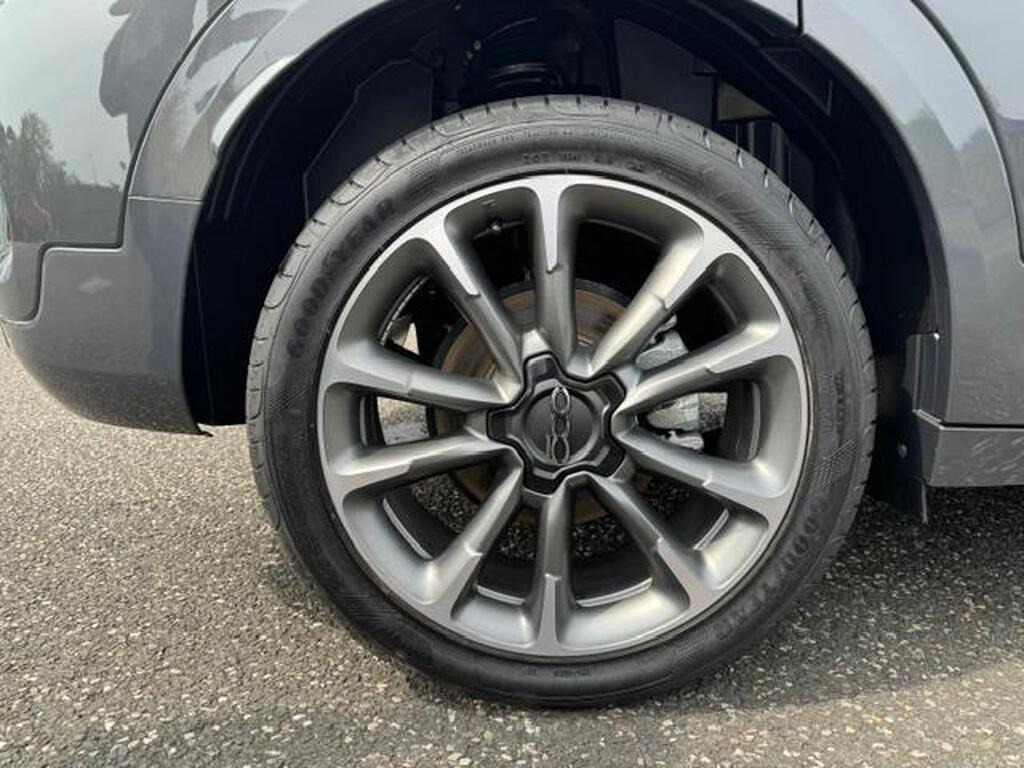 
								2023 Fiat 500X 1.5 130 MHEV DDCT Sport full									