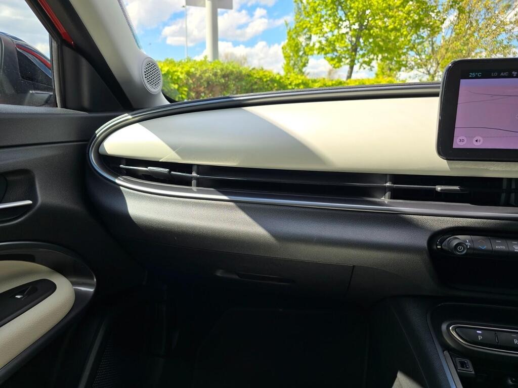 
								2024 Fiat 600e 54kWh La Prima full									