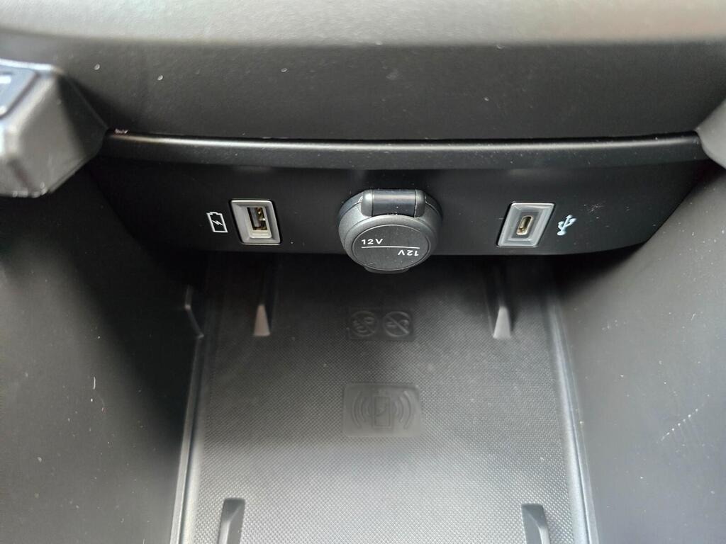 
								2024 Fiat 600e 54kWh La Prima full									