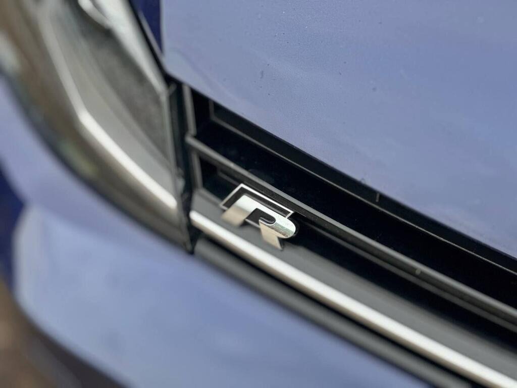 
								2019 Volkswagen Golf 2.0 TSI R DSG 4Motion full									