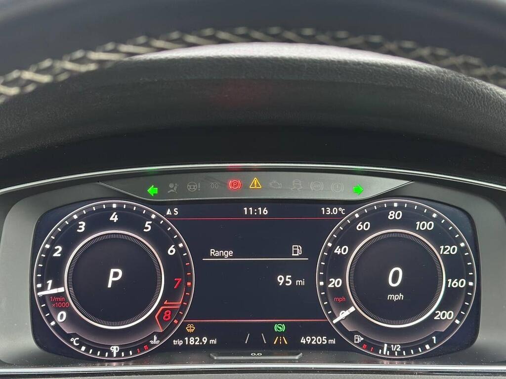 
								2019 Volkswagen Golf 2.0 TSI R DSG 4Motion full									