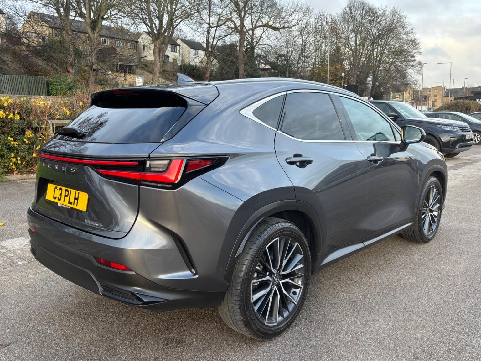 2023 LEXUS NX SUV 2.5 350h Takumi E-CVT 4WD