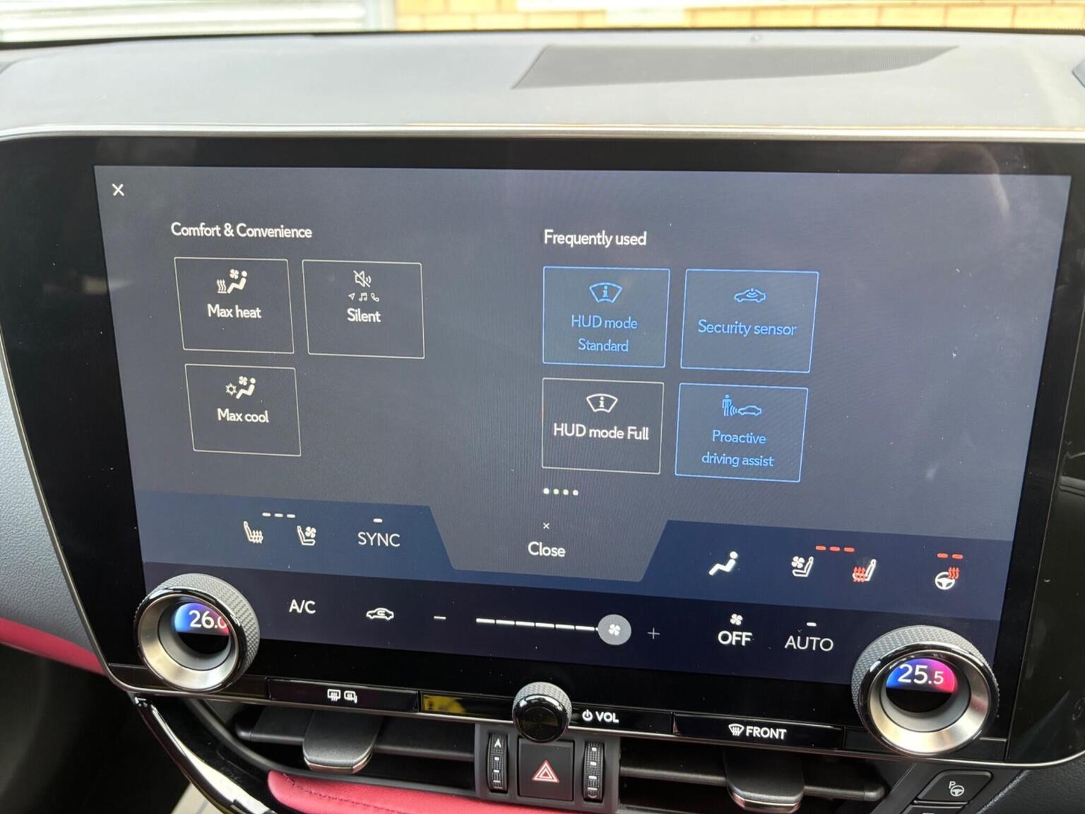 
								2023 LEXUS NX SUV 2.5 350h Takumi E-CVT 4WD full									