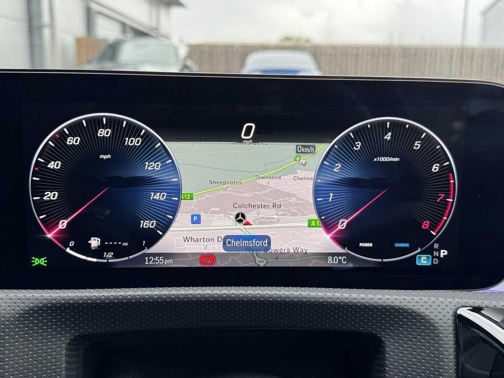 
								2025 Mercedes-Benz A Class 1.3 A180h MHEV AMG Line full									