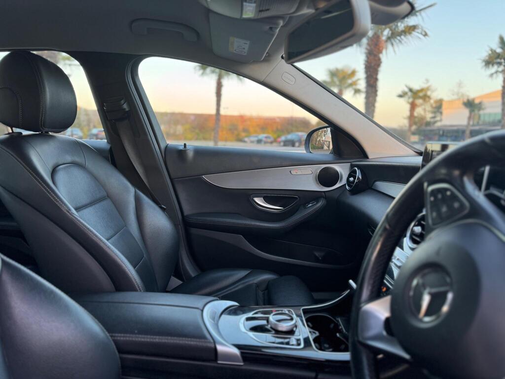 
								2018 Mercedes-Benz C Class Automatic Diesel full									