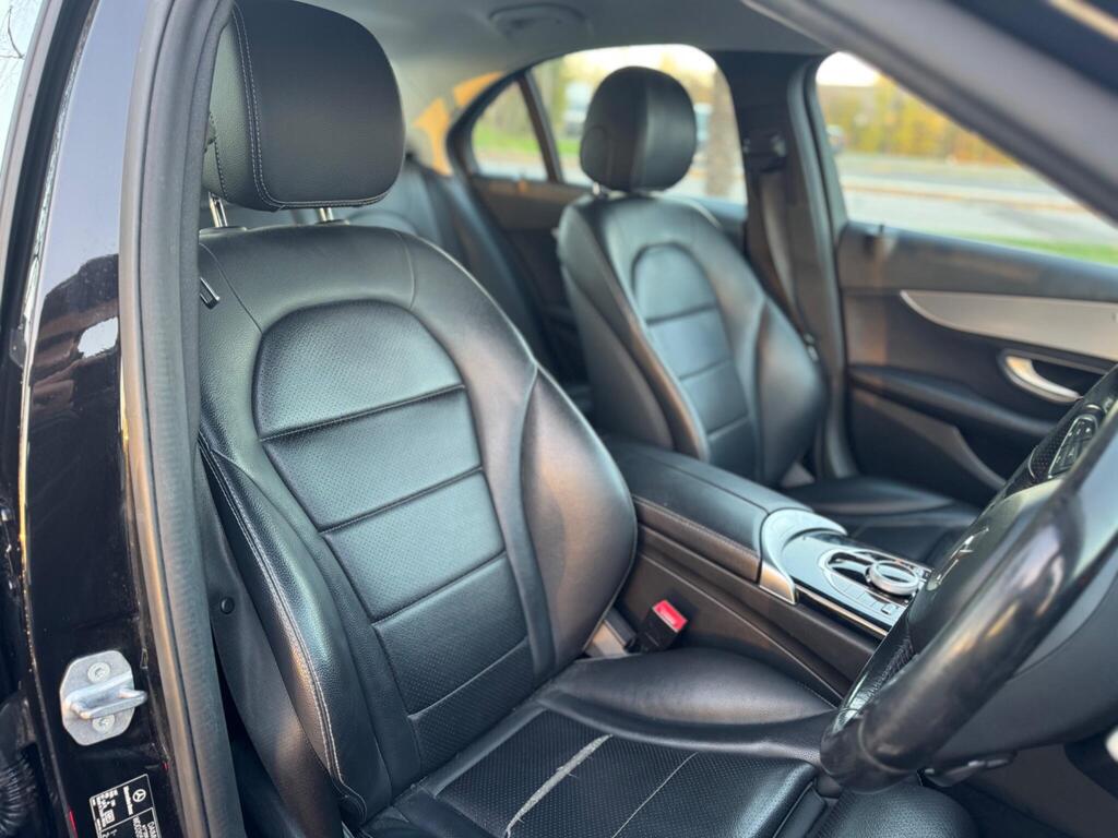 
								2018 Mercedes-Benz C Class Automatic Diesel full									