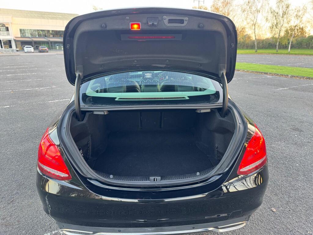 
								2018 Mercedes-Benz C Class Automatic Diesel full									