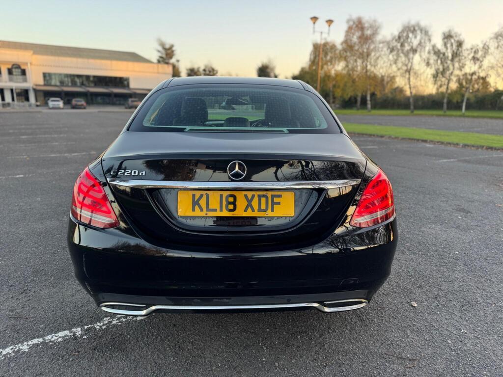 
								2018 Mercedes-Benz C Class Automatic Diesel full									