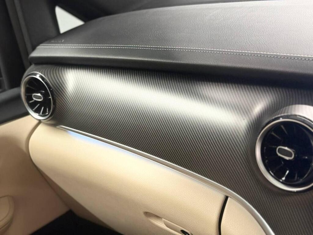 
								2023 Mercedes-Benz V Class 2.0 V300d AMG Line G-Tronic+ full									