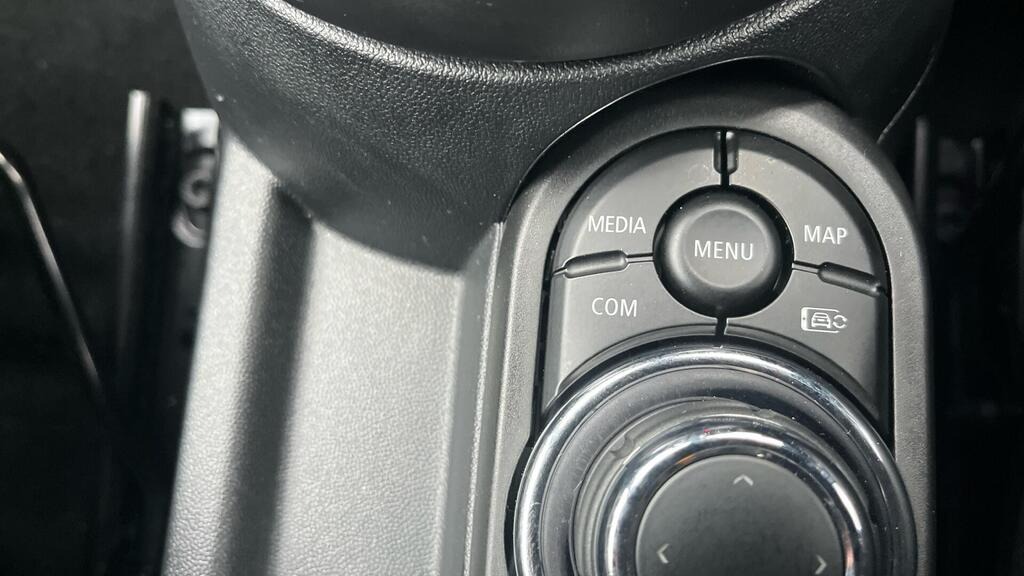 
								2023 MINI Hatch 1.5 Cooper Sport Steptronic full									