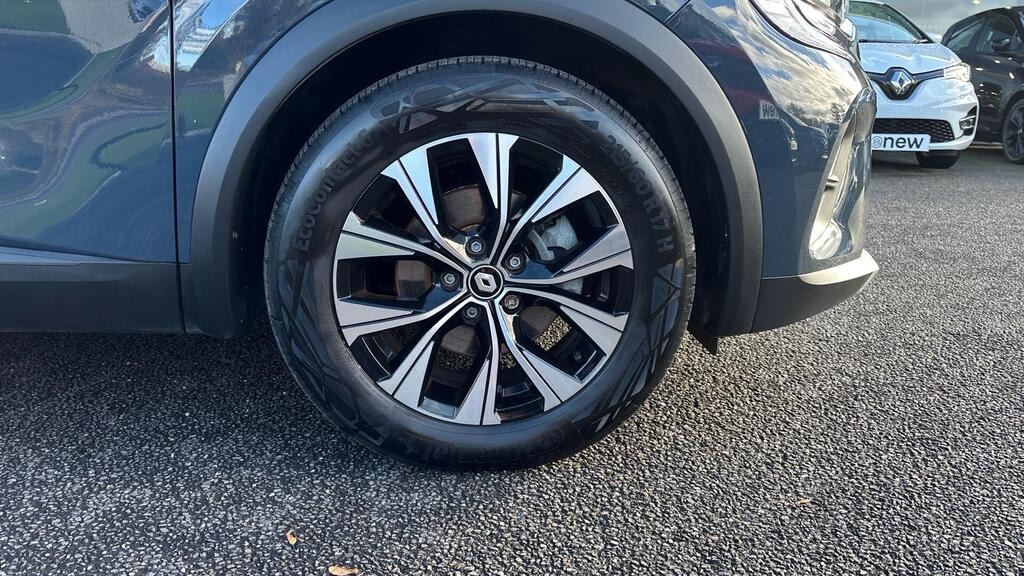 
								2023 Renault Captur 1.6 E-TECH evolution Auto full									