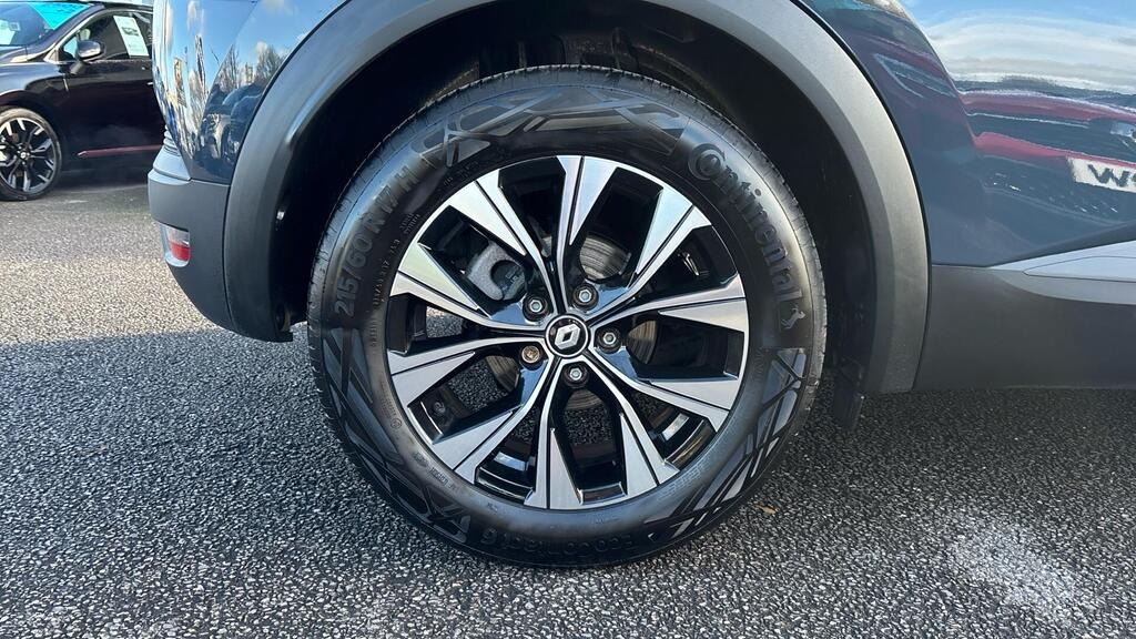 
								2023 Renault Captur 1.6 E-TECH evolution Auto full									