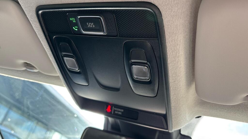 
								2023 Renault Captur 1.6 E-TECH evolution Auto full									