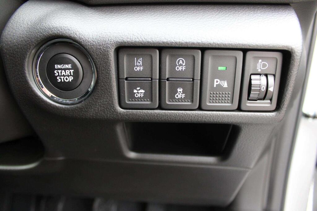 
								2025 Suzuki S-Cross 1.4 Boosterjet MHEV Motion full									