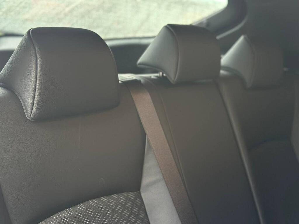 
								2021 Toyota C-HR 2.0 VVT-h Orange Edition CVT full									