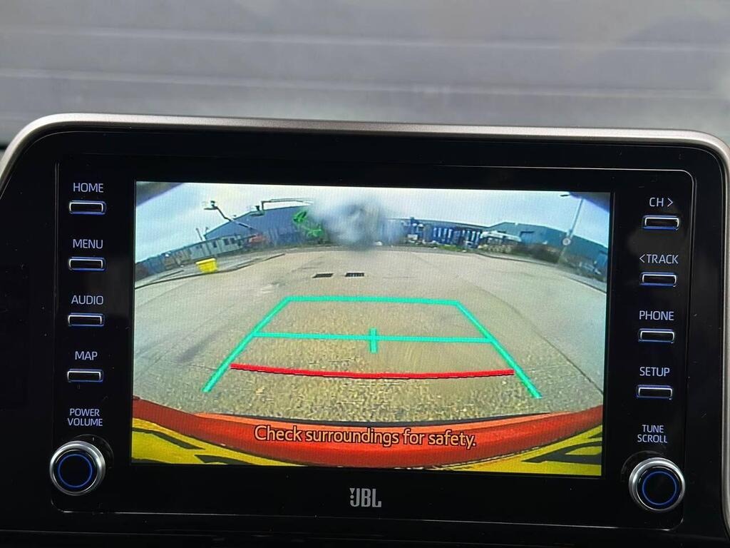 
								2021 Toyota C-HR 2.0 VVT-h Orange Edition CVT full									