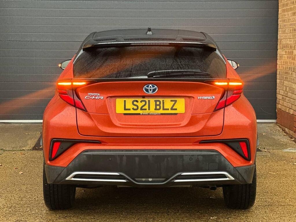 
								2021 Toyota C-HR 2.0 VVT-h Orange Edition CVT full									