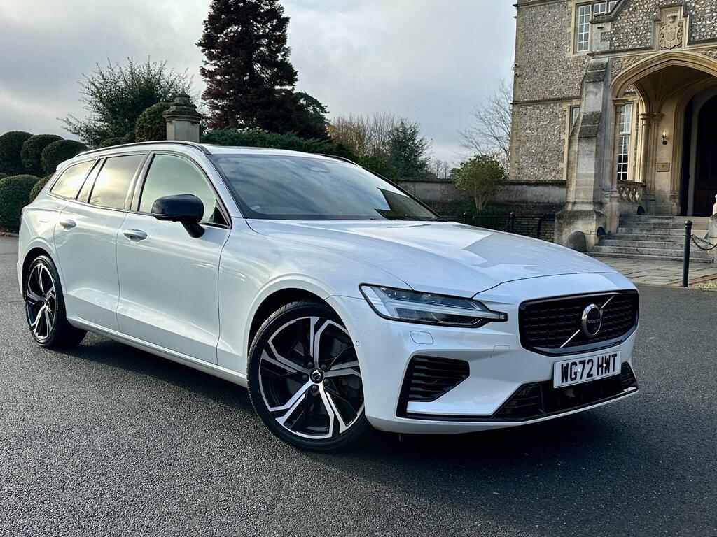
								2022 Volvo V60 2.0h T6 Recharge 18.8kWh Ultimate Auto AWD full									